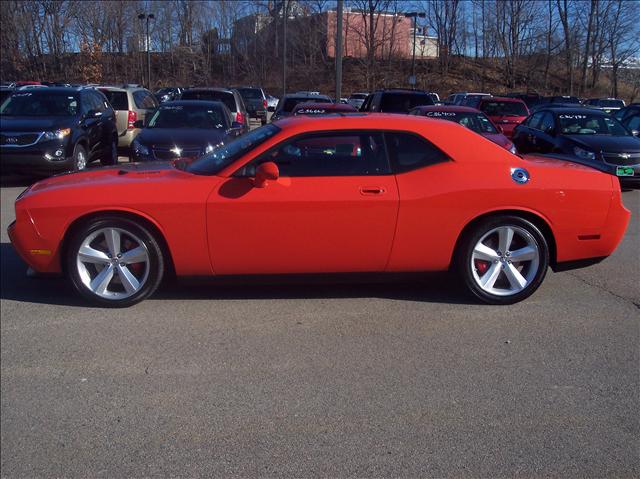 Dodge Challenger 2009 photo 2