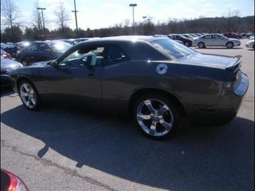 Dodge Challenger 2009 photo 4