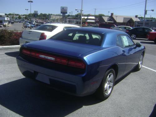 Dodge Challenger 2009 photo 2