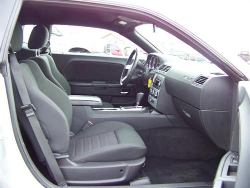 Dodge Challenger 2009 photo 4