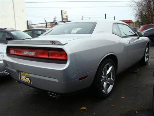 Dodge Challenger 2009 photo 3