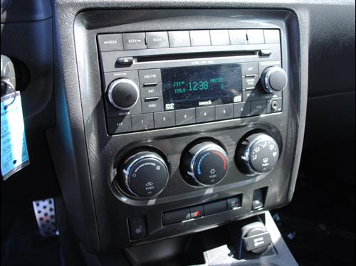 Dodge Challenger 2009 photo 2