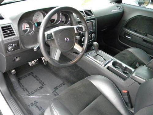 Dodge Challenger 2009 photo 2