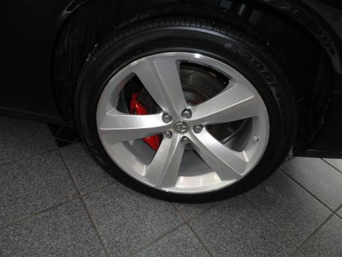 Dodge Challenger XLS 4WD Other