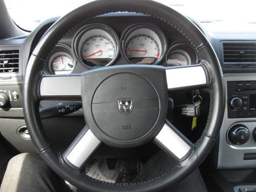 Dodge Challenger 2009 photo 2