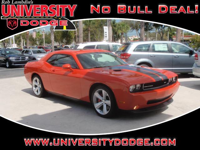 Dodge Challenger XLS 4WD Coupe