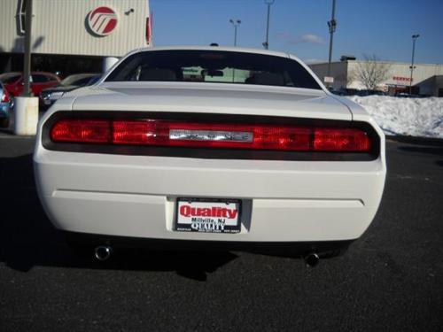 Dodge Challenger 2009 photo 3
