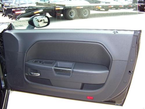 Dodge Challenger 2009 photo 2