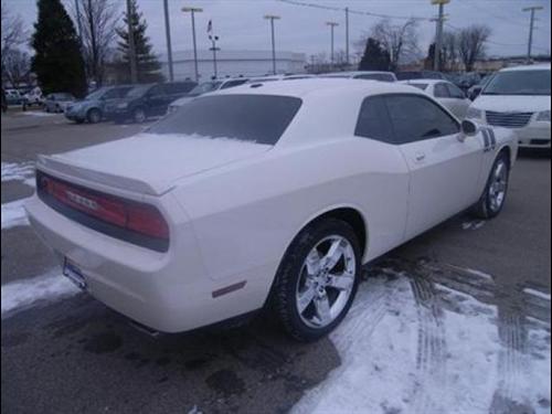 Dodge Challenger 2009 photo 4