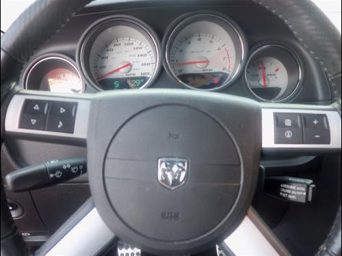 Dodge Challenger 2009 photo 5