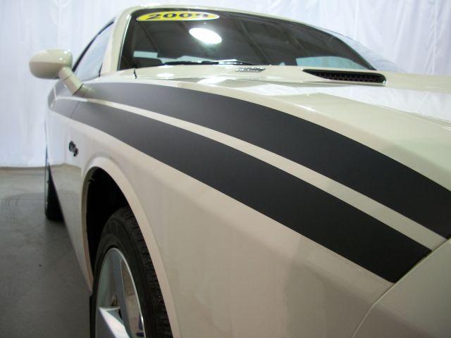 Dodge Challenger 2009 photo 1