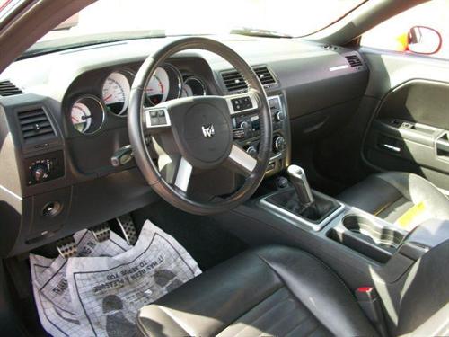 Dodge Challenger 2009 photo 2