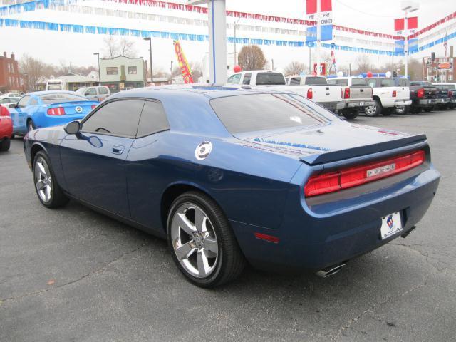 Dodge Challenger 2009 photo 2