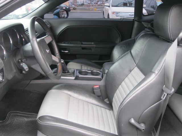 Dodge Challenger 2009 photo 5