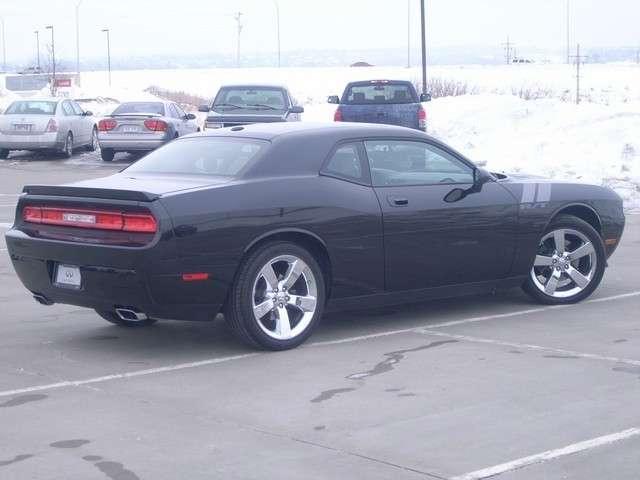 Dodge Challenger 2009 photo 2