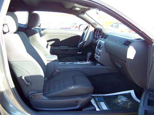 Dodge Challenger 2009 photo 2