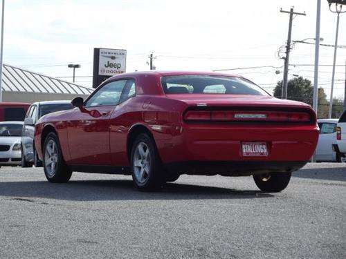 Dodge Challenger 2010 photo 3