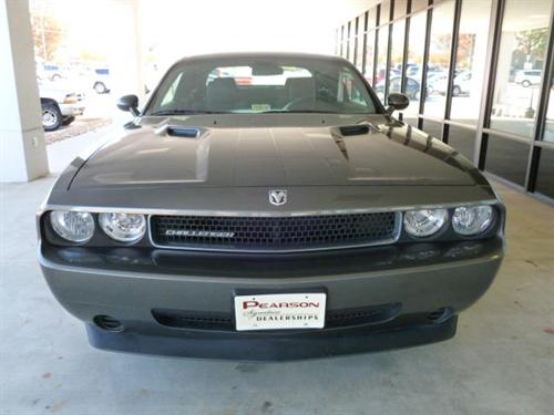 Dodge Challenger 2010 photo 1