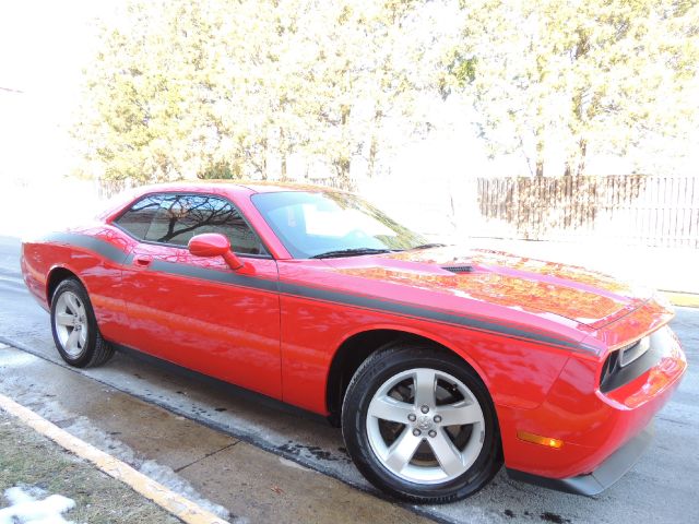 Dodge Challenger 2010 photo 4