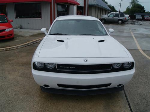 Dodge Challenger 2010 photo 1