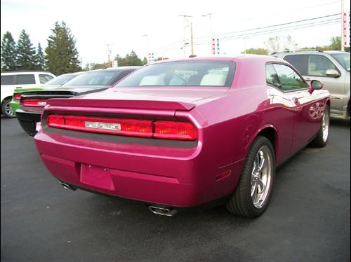 Dodge Challenger 2010 photo 1