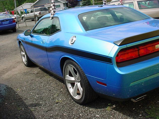 Dodge Challenger 2010 photo 1