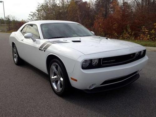 Dodge Challenger 2010 photo 4
