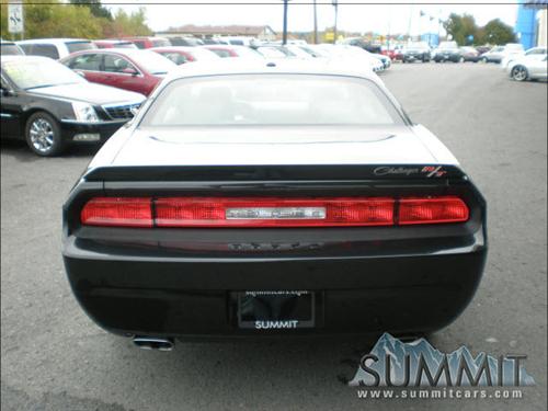 Dodge Challenger 2010 photo 3