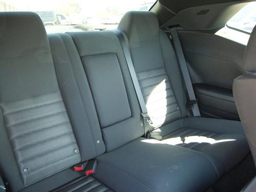 Dodge Challenger 2010 photo 3