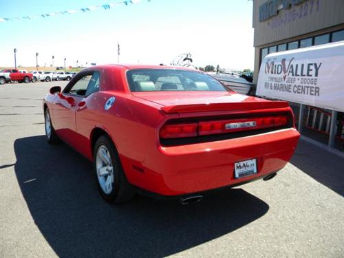 Dodge Challenger 2010 photo 2