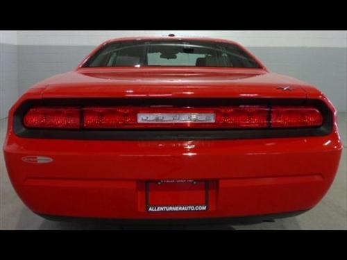 Dodge Challenger 2010 photo 5