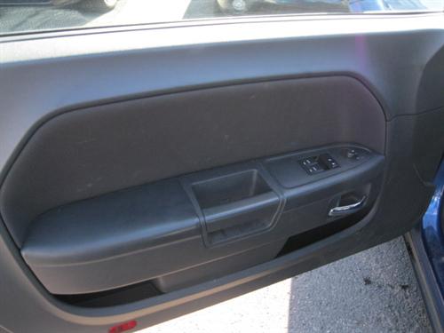 Dodge Challenger 2010 photo 4