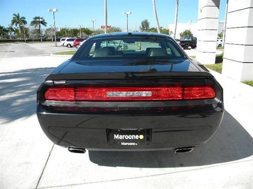 Dodge Challenger 2010 photo 1
