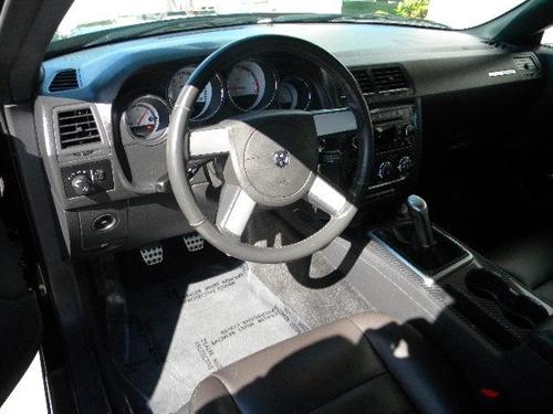 Dodge Challenger 2010 photo 4