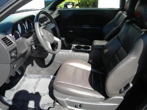 Dodge Challenger 2010 photo 5