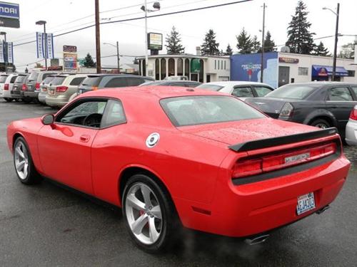 Dodge Challenger 2010 photo 2
