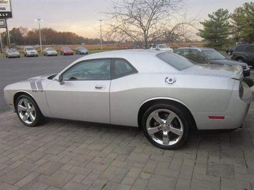 Dodge Challenger 2010 photo 2