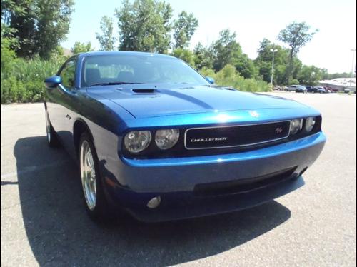 Dodge Challenger 2010 photo 4