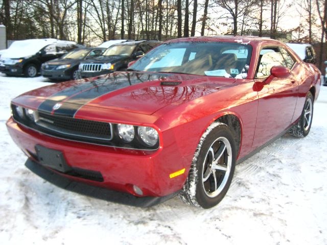Dodge Challenger 2010 photo 2