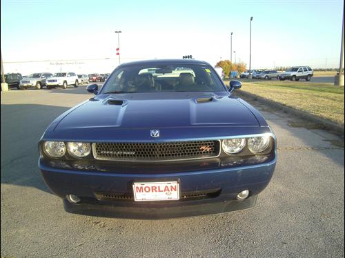 Dodge Challenger 2010 photo 2