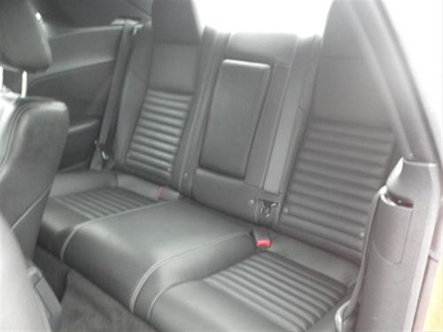 Dodge Challenger 2010 photo 2