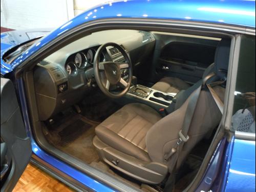 Dodge Challenger 2010 photo 5