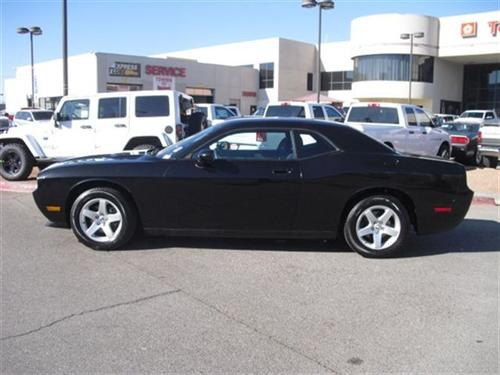 Dodge Challenger 2010 photo 3