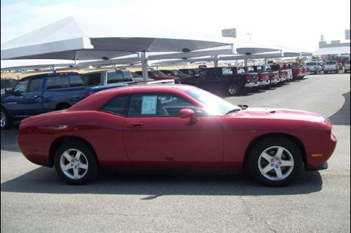 Dodge Challenger 2010 photo 5