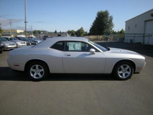 Dodge Challenger 2010 photo 2