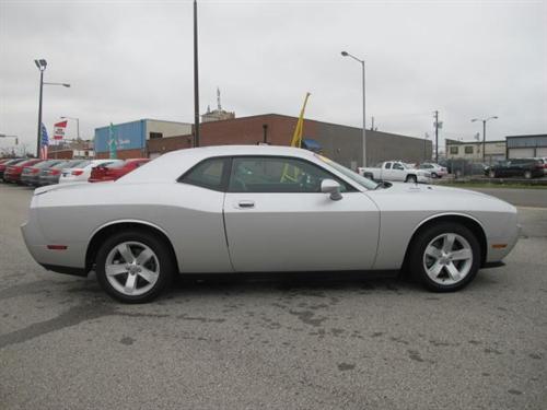 Dodge Challenger 2010 photo 1