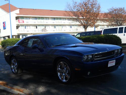 Dodge Challenger 2010 photo 5