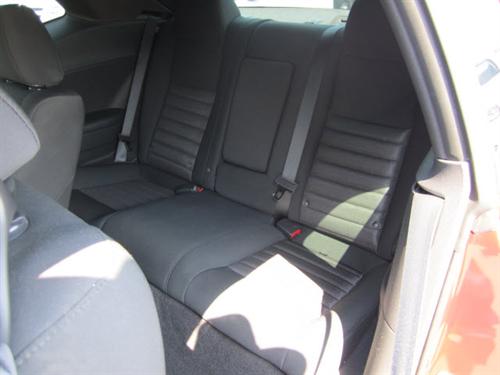 Dodge Challenger 2010 photo 4