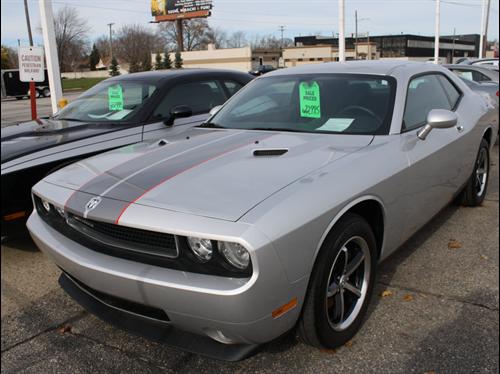 Dodge Challenger 2010 photo 3