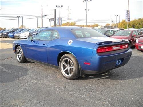 Dodge Challenger 2010 photo 1